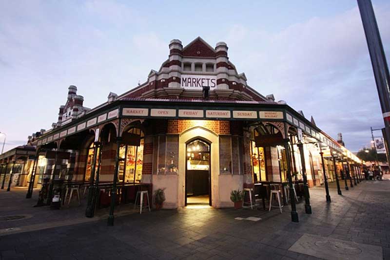 Fremantle cappuccino strip in Perth