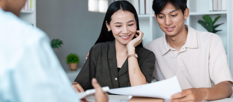 Blog Masthead Image Couple looking at maid policies